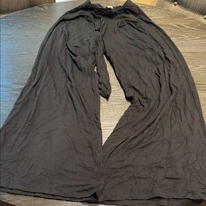 Hot Miami Styles Black Wide Leg Pants